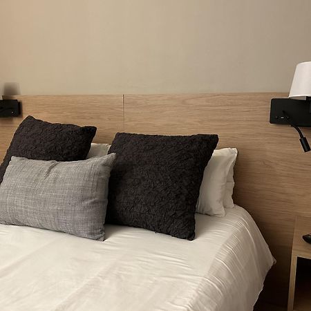 Hostal Restaurant Roma Кубельш Екстер'єр фото