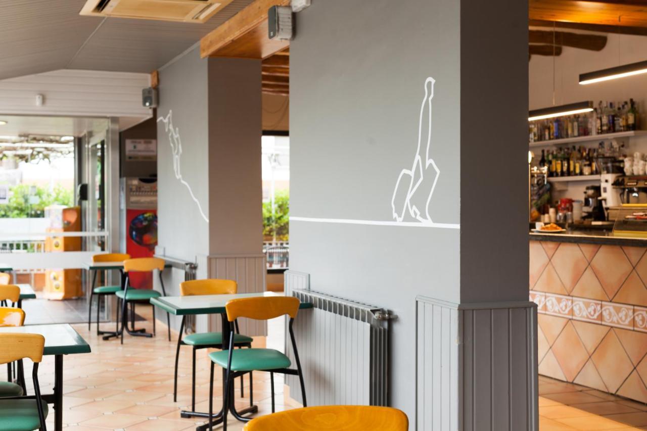 Hostal Restaurant Roma Кубельш Екстер'єр фото