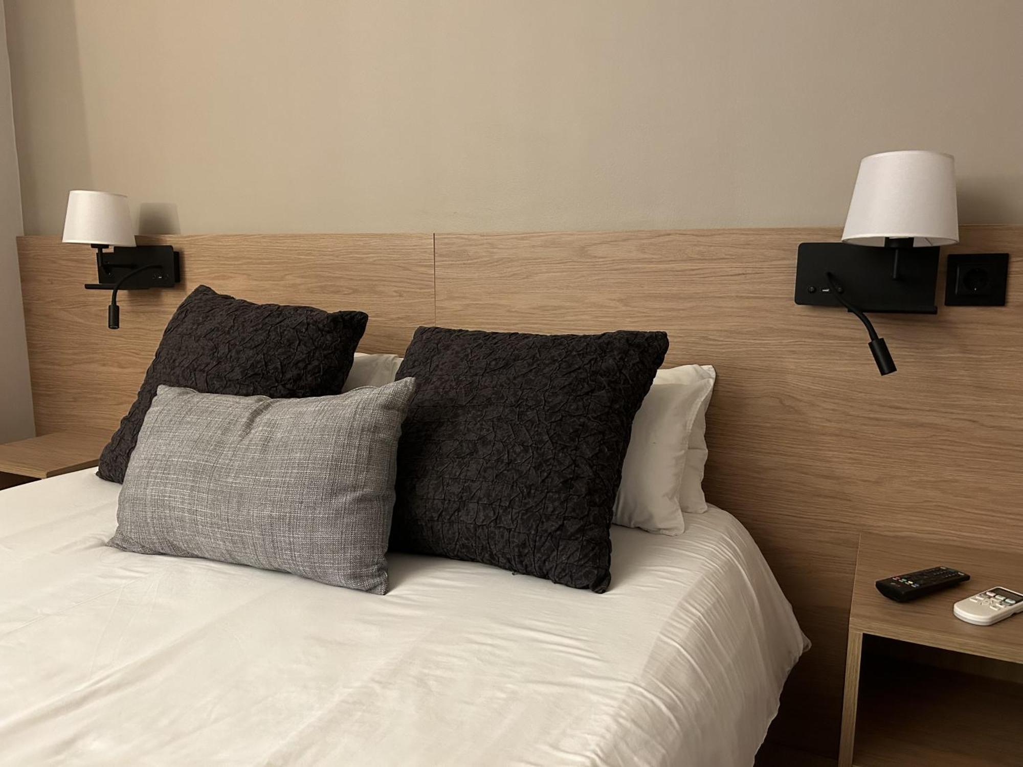 Hostal Restaurant Roma Кубельш Екстер'єр фото